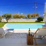 Alancia شقة فندقية 4*