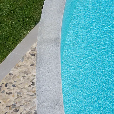 Alancia Apartahotel 4*